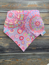 Load image into Gallery viewer, Pink Kaleidoscope
