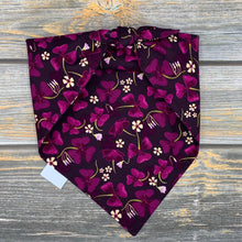 Load image into Gallery viewer, Purple Clover
