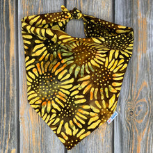 Load image into Gallery viewer, Batik Sunflowers
