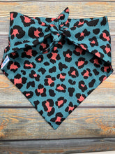 Load image into Gallery viewer, Teal Leopard Print

